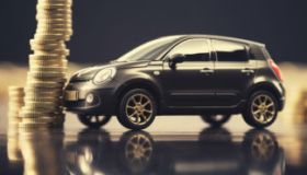 Sale a 387 euro il premio medio RCA a dicembre