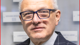 Gli agenti conservano ancora la più grande delle ricchezze: la fiducia dei propri clienti. Ma qualcuno sta tramando per appropriarsene
